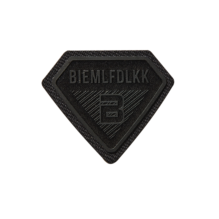 Custom suit labels
